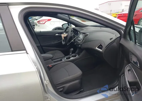 2018 Chevrolet Cruze Lt Auto from USA, damaged, VIN 1G1BE5SM4J7210237